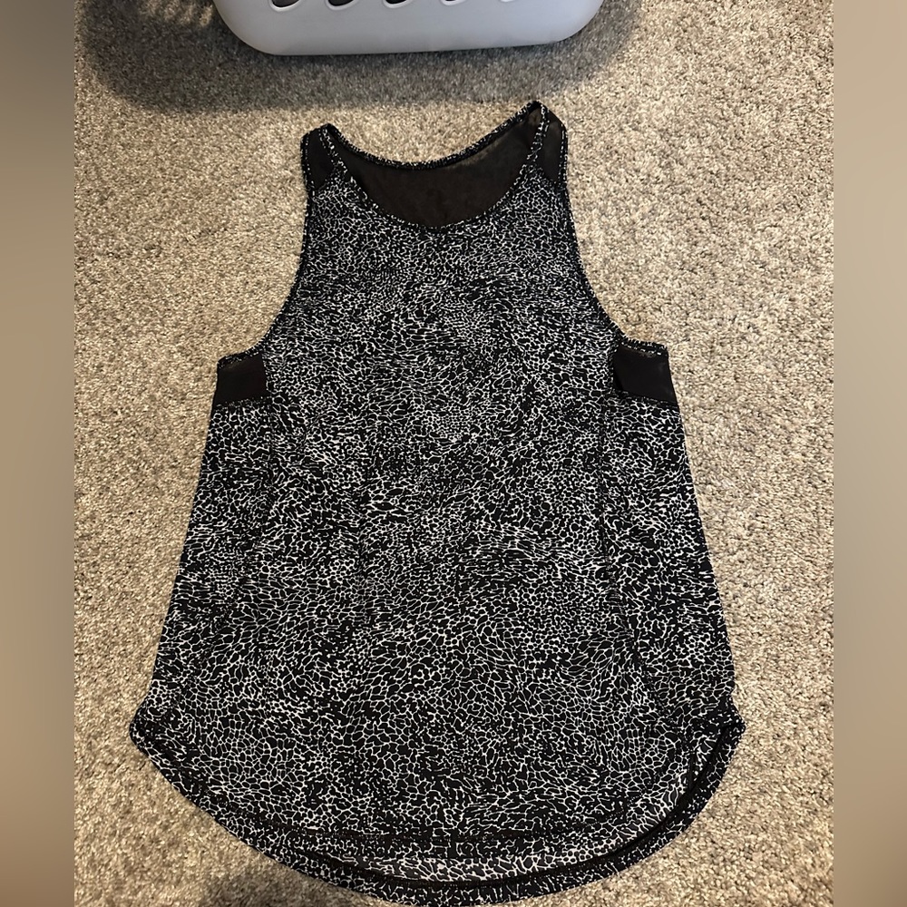 Lululemon Tank